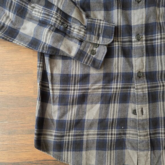 Uniqlo Flannel Cotton Checkerd Size XL New With Tags - Picture 2 of 4